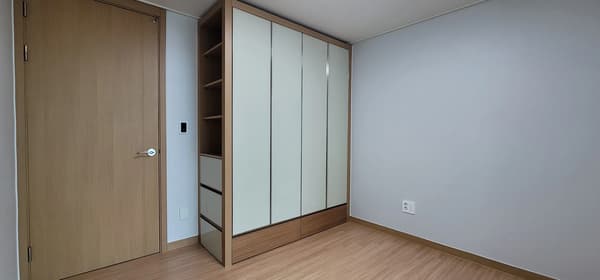 3BR, 2BA, Near Sogang Univ, and close to Yonsei, Ewha, Daeheung subway station. фото 5