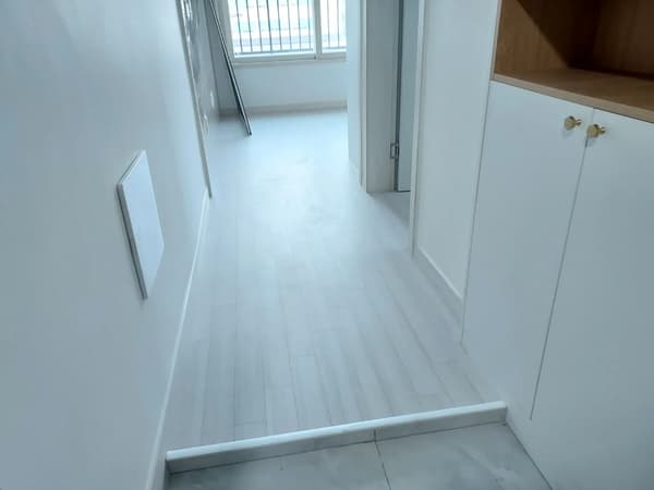 9F, 3mins to Sinchon. New, 1BR separate bedroom, ARC Foto 4