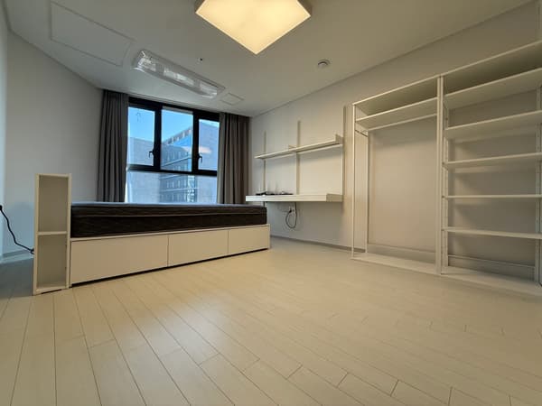 1BR, 1BA, ARC, Rent Free for 6mo. or 12mo. Contract, Superior. Foto 3
