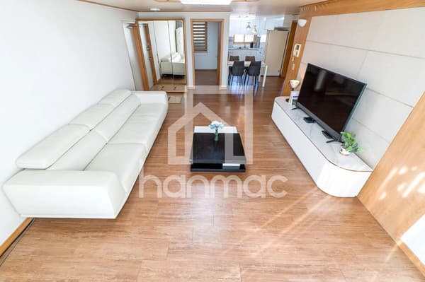 3BR, 2BA, 3min to stn, Fully Furnished, Card Available. Foto 5
