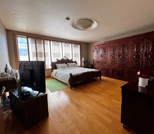 Near Seorae Village, 5BR+1, 3BA, 3Parking, Let's View In Person. photo 5