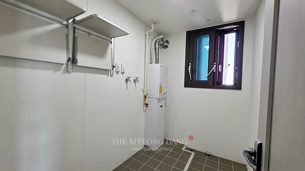 3-minute walk from Cheongnyangni Station, sky view, lunch and dinner provided photo 4
