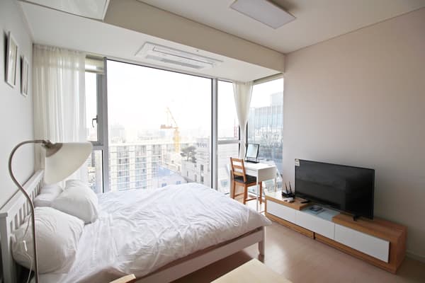 [Gangnam] Ultra-Prime Location | Modern Fully Furnished Studio Foto 3