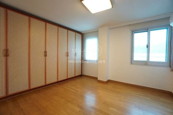 Near Grand Hyatt, A Spacious Villa with Great View 사진 4