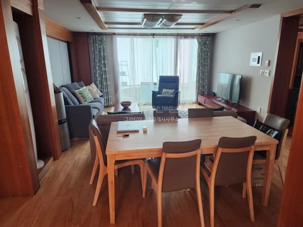 A Quiet, Cozy Home in the Historic Jongno Area Foto 3