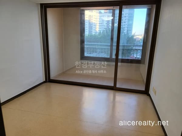 A Fully Furnished Apartment at the Great Location in Yongsan foto 5