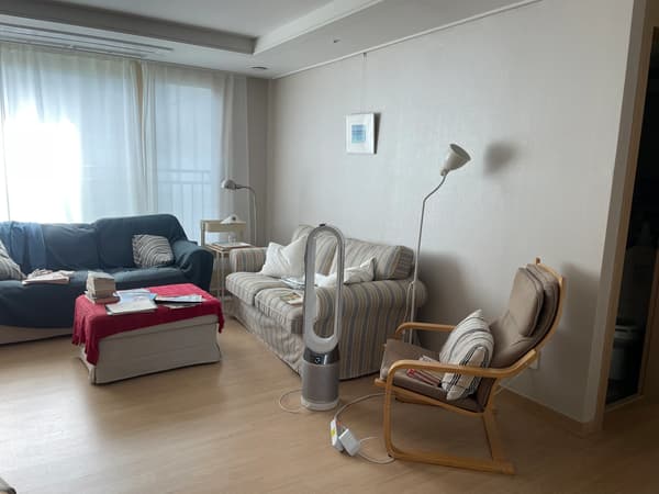 A Cozy 3-bedroom Apartment in a Big Apt Complex photo 3