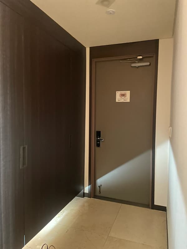 A Spacious 1.5-Bedroom Apartment Right In Front of the Metro Station photo 3