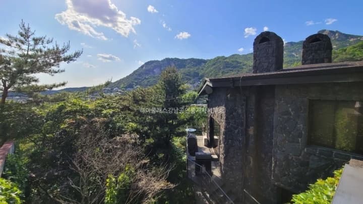 Premium Detached House for Sale in Pyeongchang, 5BR, 3BA, 3.6B.