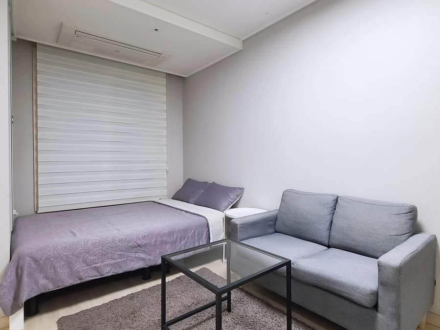Small deposit and all furnished house in Seoul 2