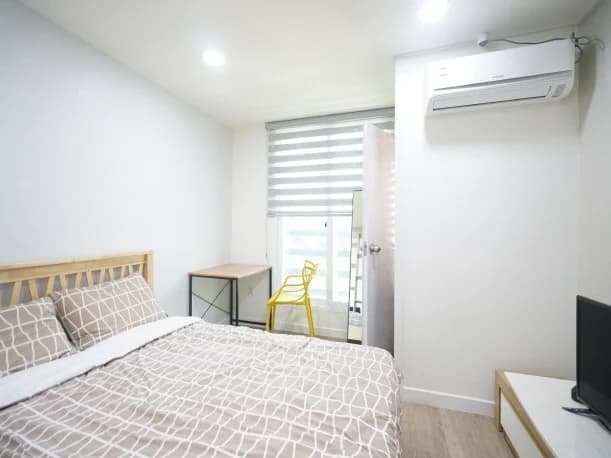 Small deposit and all furnished house in Seoul 2