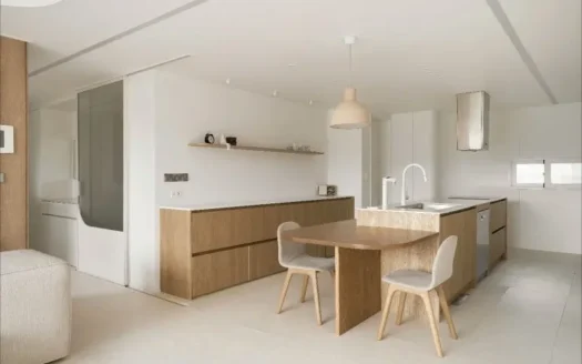 Dongtan Hwaseong-si 4BR Fully-Remodeled For Sale