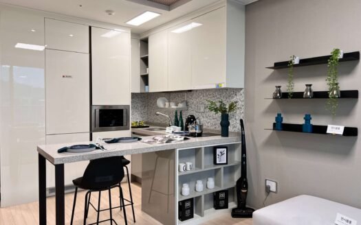 Huge Complexes, 1.5BD, 40m2, Near Starfield Goyang, Walking Distance To Samsong station.