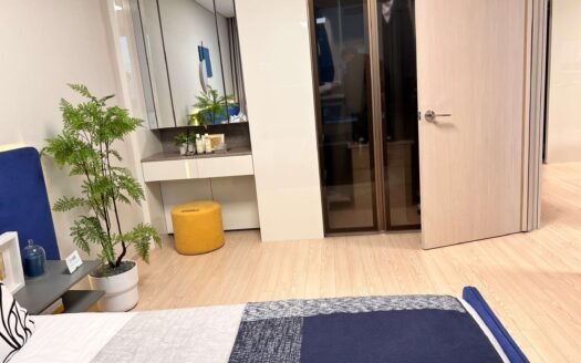Huge Complexes, 1.5BD, 44m2, Near Starfield Goyang, Walking Distance To Samsong station.