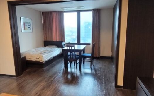 1BR, 2BA, Available w/Low Deposit Lump Sum Payment.
