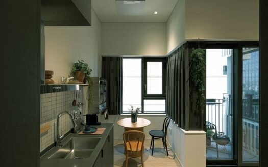 Fully Furnished In Yongsan, No Deposit. Including All Cost.