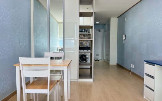 Fully Upgraded And Remodeled, Near Ewha, Sogang, Yonsei.