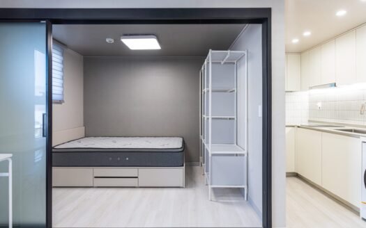 1.5BD, Fully Furnished, Near Ewha, Yonsei, Sinchon, NO Terrace.