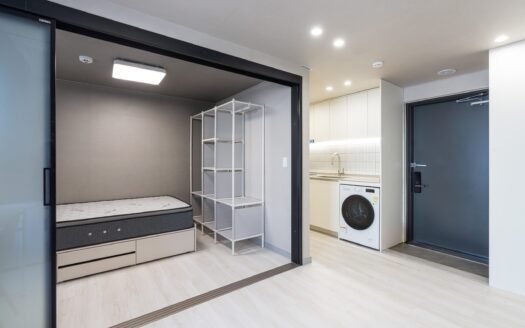 1.5BD, Fully Furnished, Near Ewha, Yonsei, Sinchon, NO Terrace.