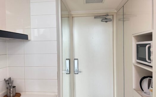 A Loft, Near Shinnonhyun Station, Low Deposit.