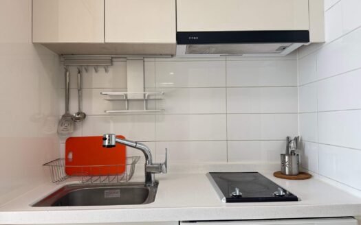 A Loft, Near Shinnonhyun Station, Low Deposit.