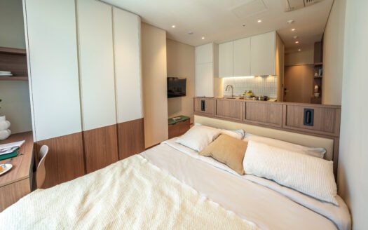 Fully-Frunished & Serviced Apartment : Weave Suites – Sunyu Parkside, Premium Suite Queen