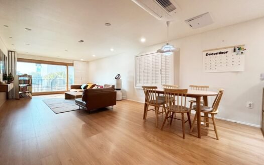 Stunning 4-Story Single House in Glen Hills 56, Dongtan, Hwaseong