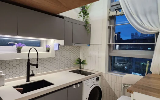 Loft, New, Near Sinchon, Hongdae, Pet Friendly.