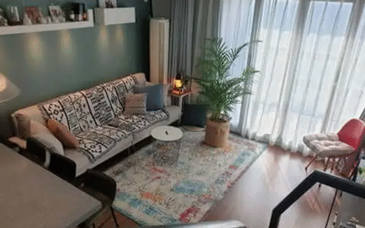 Duplex High-rise Apartments, Available Immediately, 1BR, 2BA, Fully Remodeling, Stand Upright On The 2nd Floor.