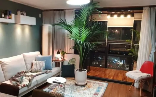 Duplex High-rise Apartments, Available Immediately, 1BR, 2BA, Fully Remodeling, Stand Upright On The 2nd Floor.