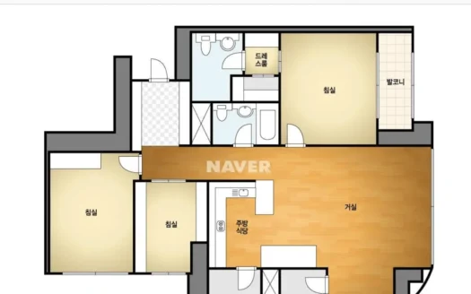 Incredible River View, 3BR, 2BA.