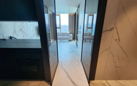 New Luxury Apartment with Spa, Sauna, and Swimming Pool