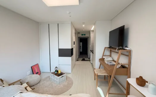 Pangyo, Studio, Community, Terrace(public), 3mo. Rent Free.