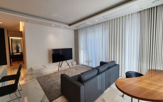 Luxury Apartment Near Gangnam-gu Office Station with White Marble Flooring