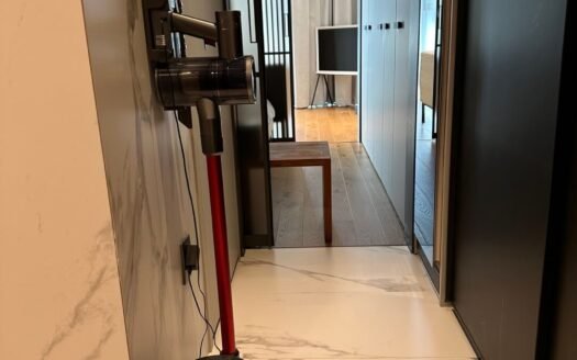 Luxury Duplex Apartment near Samseong Station, Seoul