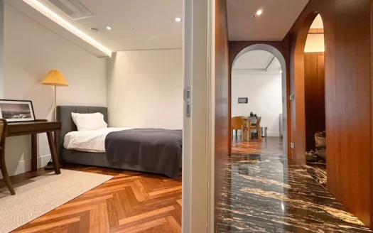 Prestigious High-end Stylish Fully-Furnished 2BR, Cheongdam in Gangnam.